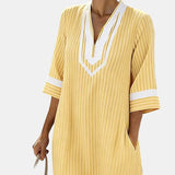 Klara™ | Vestit lleuger a ratlles amb escot en V