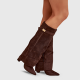 Botes Elegants Altes