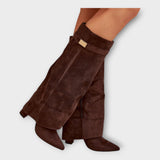 Botes Elegants Altes