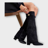 Botes Elegants Altes