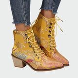 Botins de cuir amb flors