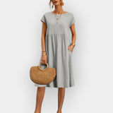 Vestit midi de línies simples