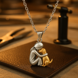 Collar amb penjoll per a amants dels gossos