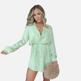 Vestit camiser negre elegant per a dona