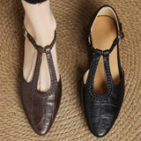 Astrid - Sabates Clàssiques de Cuir amb Tira T Trenzada