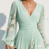 Patricia - Vestit Midi de Chiffó Verd Clar amb Plecs Florals