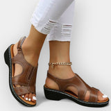 Sandàlies de cuir estilitzades