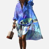 Vestit camisero extragrande per a dona amb estampat artístic i botons a la part davantera