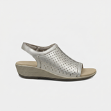 Candela – Elegància brillant en platin metàl·lic