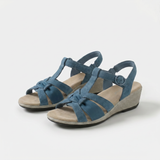 Silvia – Frescor radiant en blanc pur