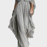 Isabela - Conjunt gris amb top de tirants i pantalons lleugers